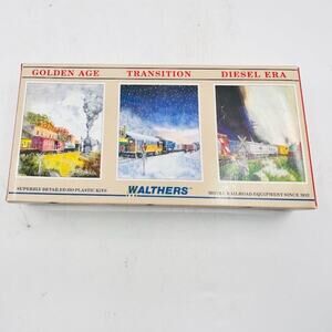NEW Walthers 932-3131 HO Train Car - 3 Pack